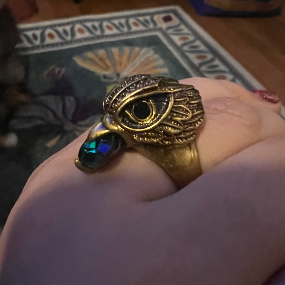 Kurt Geiger Gold Eagle Ring with Blue Gem - Picture 6 of 8